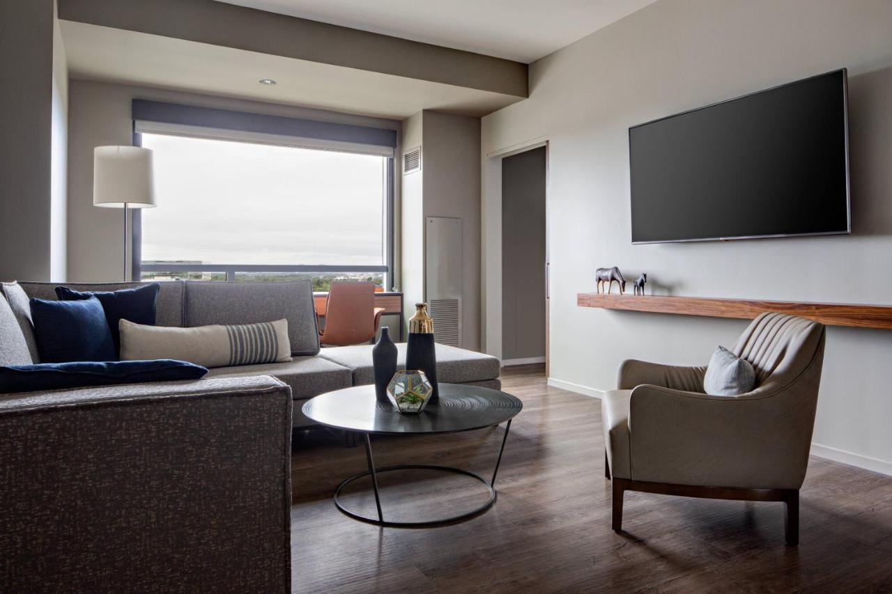 ฮุสตัน ซิตี้เพลซ แมริออท แอท สปริงวูด วิลเลจ Hotel ภายนอก รูปภาพ